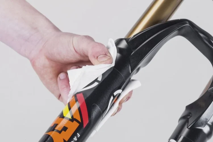 Mali servis viljuške i zamjena ulja