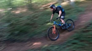 Izgradnja MTB staza: Od šume do Flow-a u Bike Parku Evolution