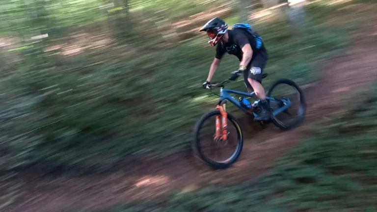 Izgradnja MTB staza: Od šume do Flow-a u Bike Parku Evolution