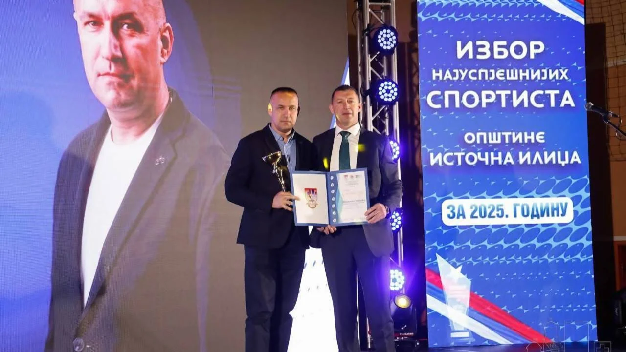 Vjekoslav Novčić preuzimanje nagrade za sportistu godine
