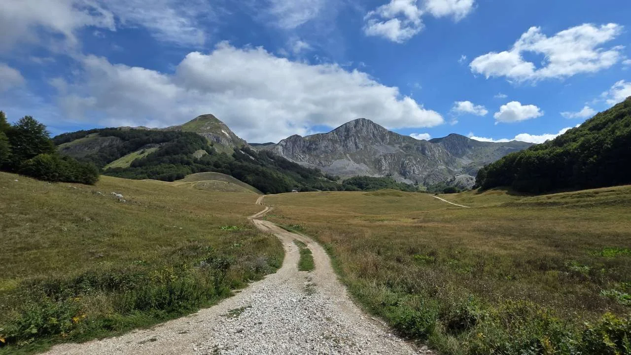 MTB Bosnia - Zelengora mountain lakes and trails