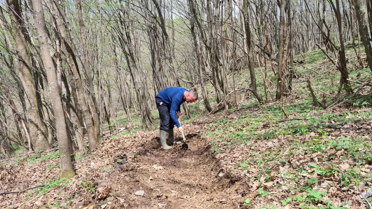 Marko kopa novu liniju ručno - MTB Evolution zajednica