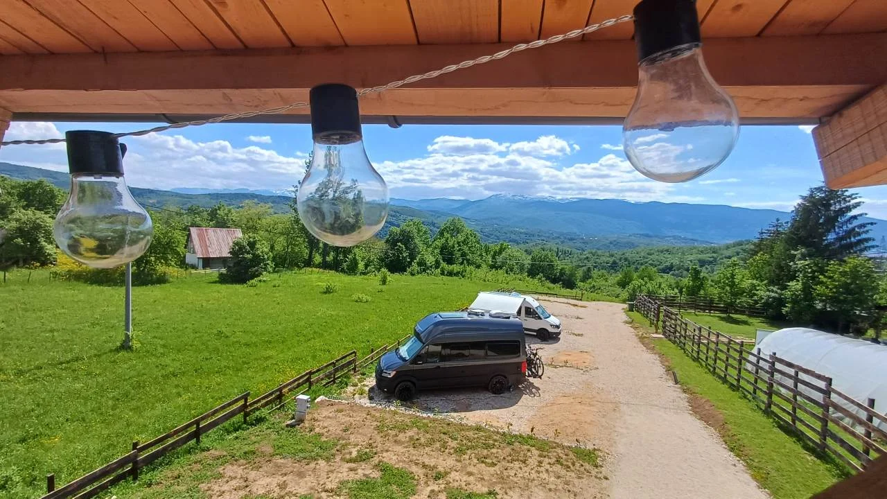 Auto kamp Trebewitch Savršena baza za MTB avanture u Sarajevu - Camper Park Trebewitch